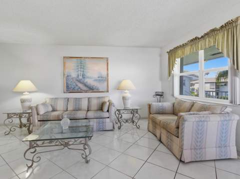 680 W Horizons W #212, Boynton Beach FL - photo 11 of 30