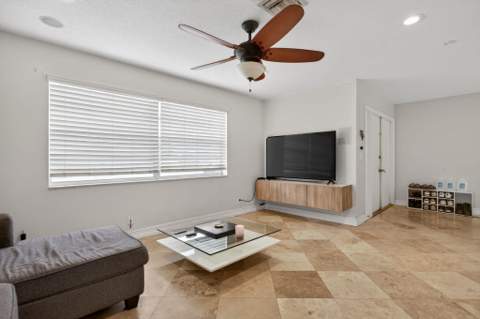 415 SW 61st Terrace, Margate FL - photo 11 of 39