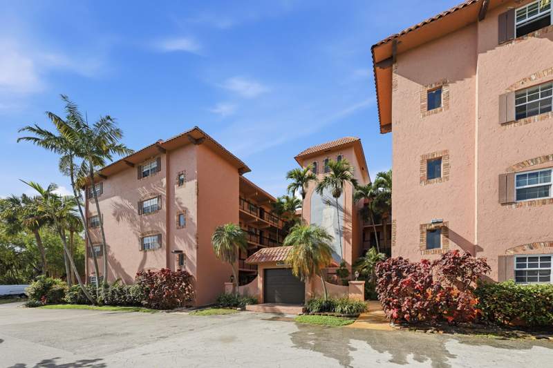 2 bedroom Condominium at 630 Tennis Club Drive #204, Tennis Club Outerbridge Condo, Fort Lauderdale — photo 3