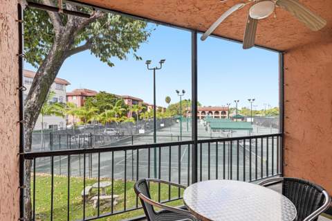 630 Tennis Club Drive #204, Fort Lauderdale FL - photo 18 of 33