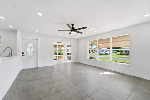 203 Manatee Lane #A, Fort Pierce FL - photo 8 of 33
