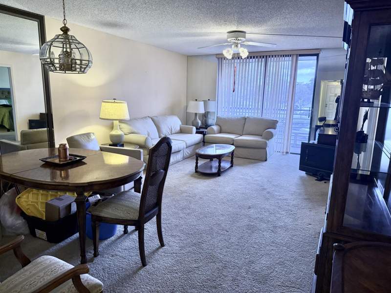 2 bedroom Condominium at 1101 Colony Point Circle #220, Colony Point 4 Condo, Pembroke Pines — photo 3