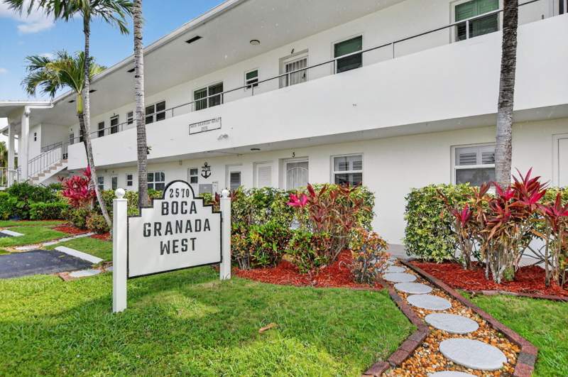 1 bedroom Condominium at 2570 Banyan Road #Unit # 3, Boca Granada West Inc, Boca Raton — photo 4