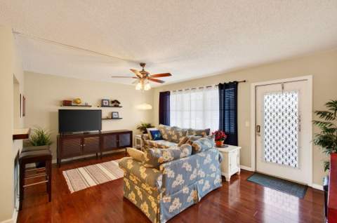 2073 Cambridge D, Deerfield Beach FL - photo 13 of 198