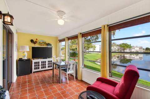 2073 Cambridge D, Deerfield Beach FL - photo 6 of 198