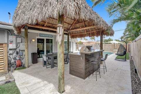 470 SE 4th Court, Pompano Beach FL - photo 11 of 58