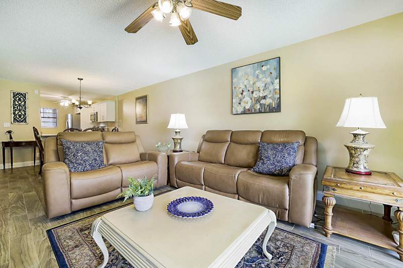 2 bedroom Condominium at 2541 Aragon Boulevard #202, Aragon Phase 1A Condo, Sunrise — photo 5