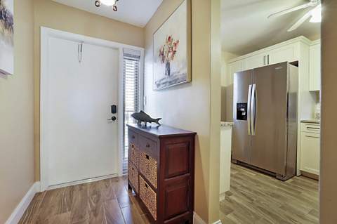 2541 Aragon Boulevard #202, Sunrise FL - photo 13 of 29