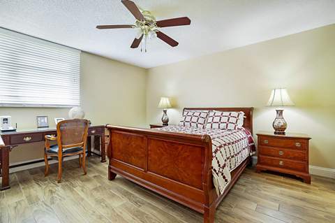 2541 Aragon Boulevard #202, Sunrise FL - photo 21 of 29