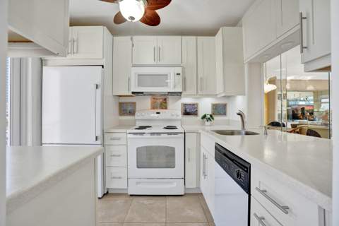 1481 S Ocean Boulevard #412, Pompano Beach FL - photo 19 of 65