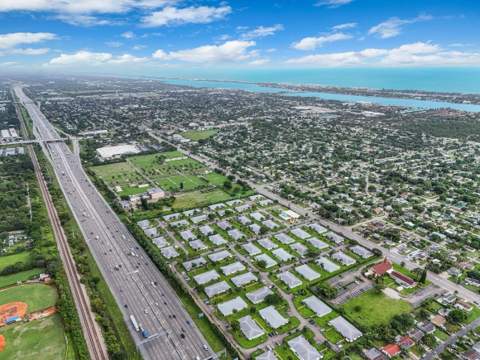 220 Country Lane #A, Boynton Beach FL - photo 17 of 20