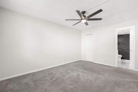 3053 N Oakland Forest Drive #102, Oakland Park FL - photo 22 of 33