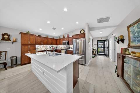 184 Mediterranean Boulevard, Port St. Lucie FL - photo 11 of 42