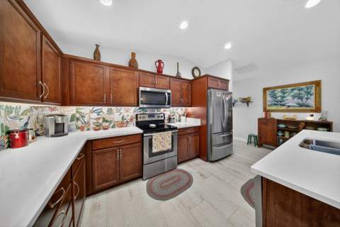 184 Mediterranean Boulevard, Port St. Lucie FL - photo 10 of 42
