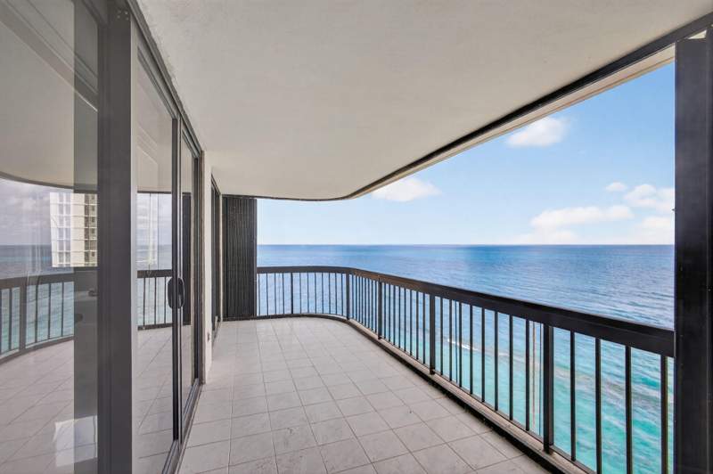 2 bedroom Condominium at 5380 N Ocean Drive #12e, Eastpointe Condo, Singer Island — photo 3