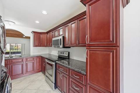 8336 NW 37th Place, Sunrise FL - photo 7 of 40