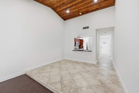 8336 NW 37th Place, Sunrise FL - photo 15 of 40