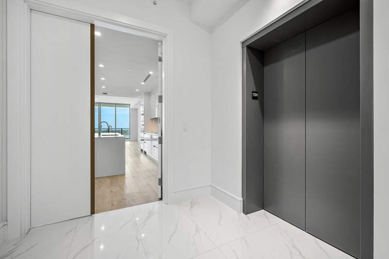 3 bedroom Condominium at 220 Lake Shore Drive #1508, Nautilus 220 Condo, Lake Park — photo 5