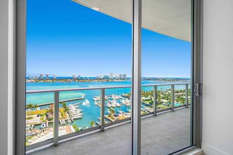 220 Lake Shore Drive #1508, Lake Park FL - photo 17 of 58