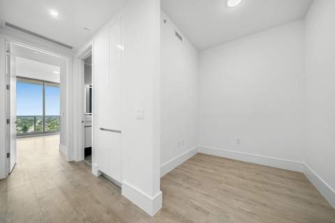 220 Lake Shore Drive #1508, Lake Park FL - photo 24 of 58