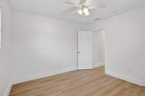 6828 NW 30th Street, Sunrise FL - photo 14 of 17
