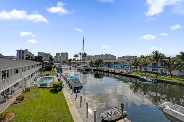 Pier 41 Condo
