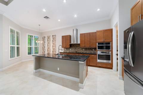 10891 SW Visconti Way, Port St. Lucie FL - photo 8 of 50