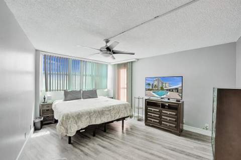 100 Golden Isles Drive #815, Hallandale Beach FL - photo 6 of 42