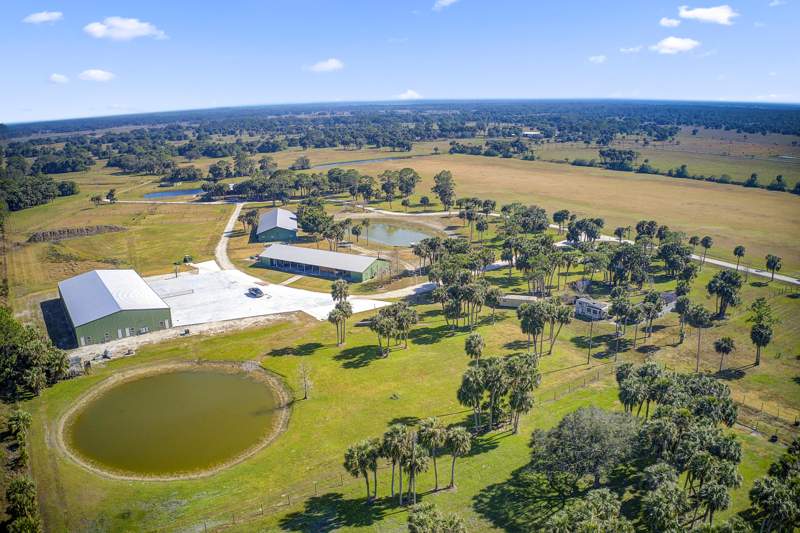 9 bedroom Single Family Residence at 30003 SW Martin Highway, Okeechobee, Okeechobee — photo 3