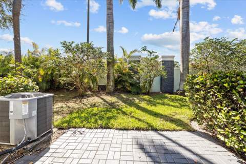 3529 Sonoma Drive, Riviera Beach FL - photo 22 of 23
