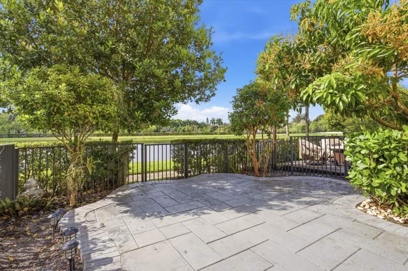 2 bedroom Townhouse at 5884 Mustang Manor, Trotters Chase, Davie — photo 5