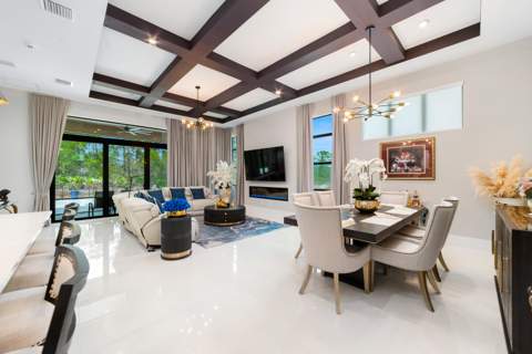 2801 SE Ashfield Drive, Port St. Lucie FL - photo 10 of 38