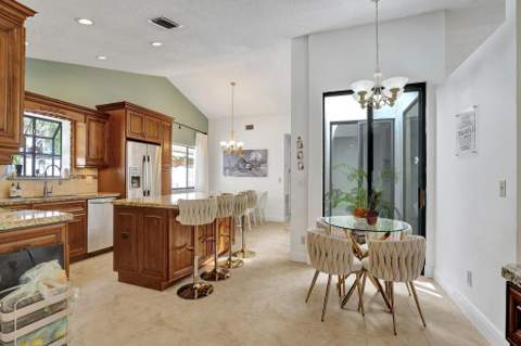 10527 Zurich Street, Cooper City FL - photo 24 of 58