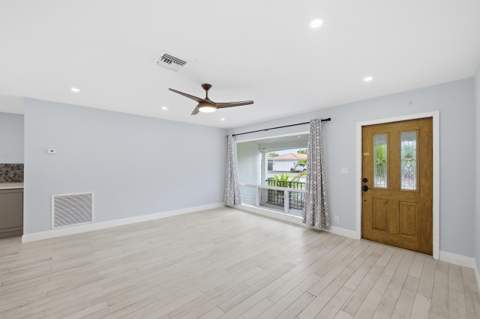 2120 NE 62nd Court, Fort Lauderdale FL - photo 10 of 37