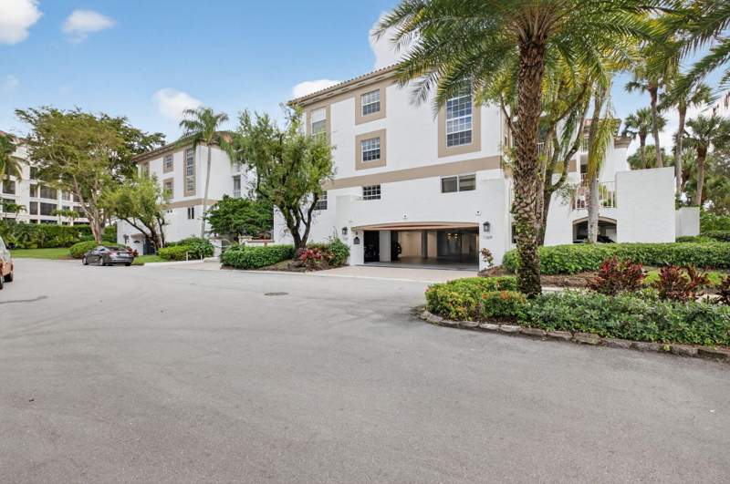 2 bedroom Condominium at 7369 Orangewood Lane #307, Garden In The Grove Condo, Boca Raton — photo 2