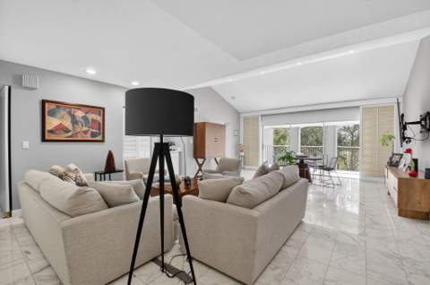 7369 Orangewood Lane #307, Boca Raton FL - photo 6 of 37