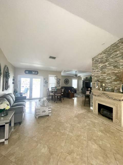 1786 SW Cordova Street, Port St. Lucie FL - photo 13 of 22