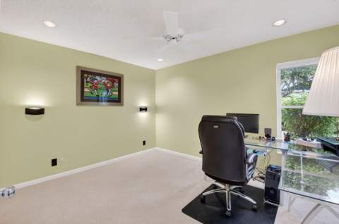11590 Creekside Drive, Boynton Beach FL - photo 13 of 26