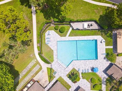 499 E Iron Forge Court, Royal Palm Beach FL - photo 6 of 17