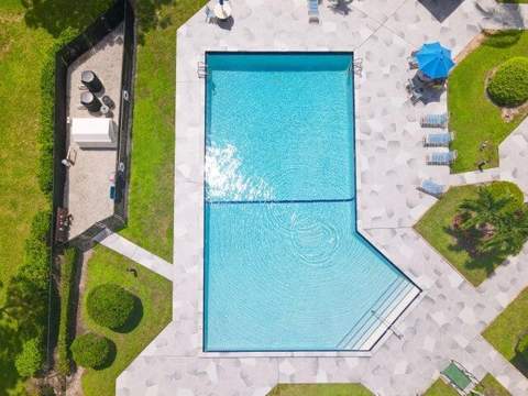 499 E Iron Forge Court, Royal Palm Beach FL - photo 7 of 17