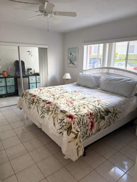 3160 Lake Osborne Drive #112, Lake Worth Beach FL - photo 10 of 29
