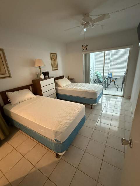 3160 Lake Osborne Drive #112, Lake Worth Beach FL - photo 15 of 29