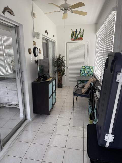 3160 Lake Osborne Drive #112, Lake Worth Beach FL - photo 19 of 29