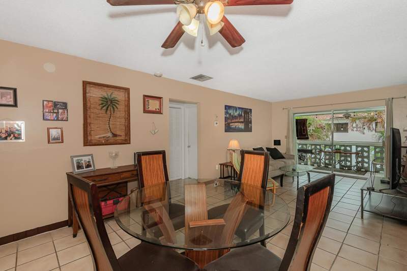 2 bedroom Condominium at 801 Pine Drive #20, Colonial Gardens Condo, Pompano Beach — photo 5