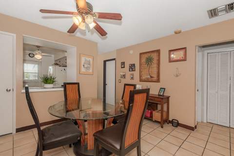 801 Pine Drive #20, Pompano Beach FL - photo 10 of 31