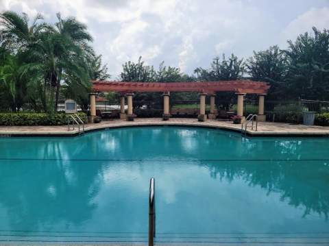 4197 N Haverhill Road #212, West Palm Beach FL - photo 19 of 32