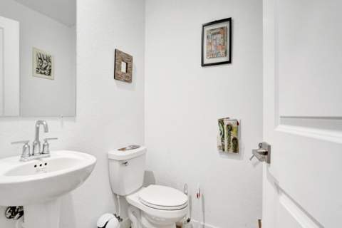 435 NW 17th Street, Fort Lauderdale FL - photo 19 of 34