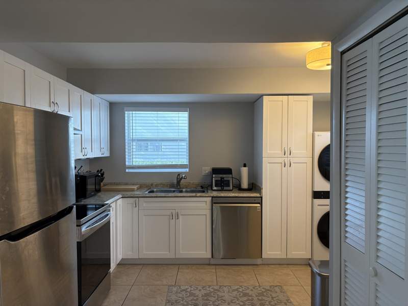 2 bedroom Condominium at 11 Colonial Club Drive #105, Colonial Club Condo Sec 1, Boynton Beach — photo 5