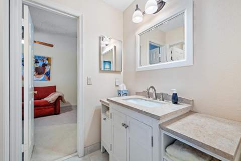 18 Windsor Lane, Palm Beach Gardens FL - photo 15 of 25
