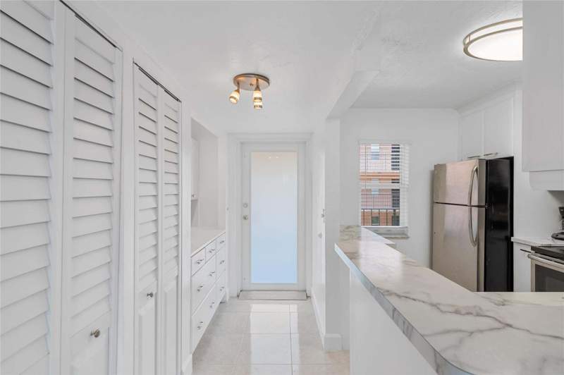2 bedroom Condominium at 2841 Somerset Drive #311, Somerset No 4 Condo, Lauderdale Lakes — photo 3